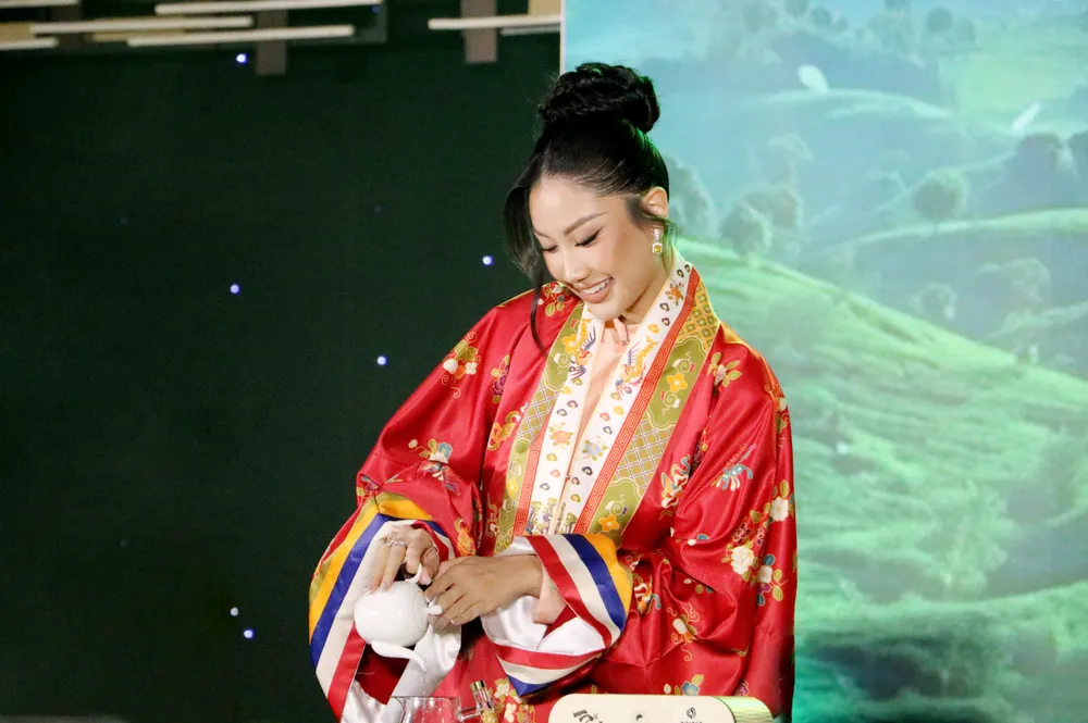 Phuong Linh sggo.jpg