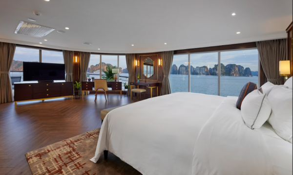 Bước tiến của du thuyền Hạ Long giữa làn sóng "sang trọng mang bản sắc địa phương"