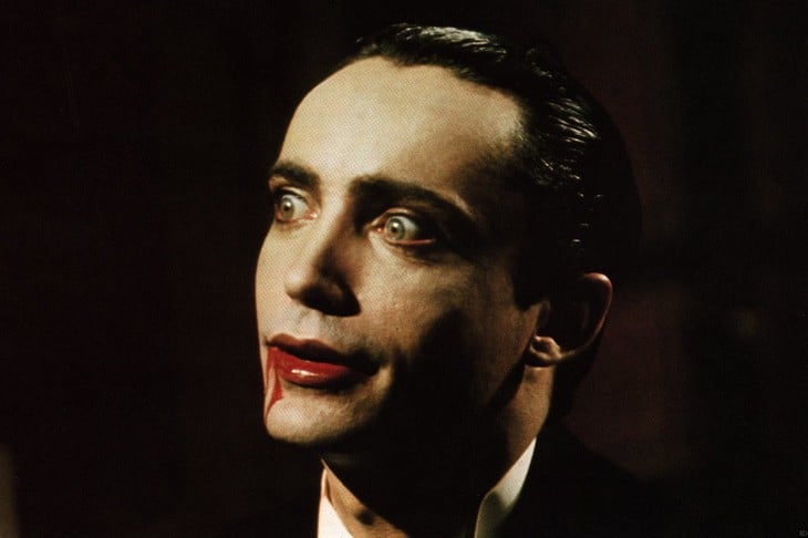 Udo Kier, phiên bản Frankenstein, Dracula đáng sợ bậc nhất điện ảnh Mỹ qua đời - Ảnh 1.
