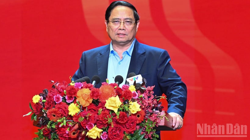 Perdana Menteri Pham Minh Chinh berpidato di Kongres Emulasi Nasional Industri Perbankan ke-9. (Foto: Tran Hai)