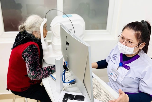 Màng trước võng mạc (ERM) – Từ chẩn đoán đến điều trị hiệu quả- Ảnh 2.