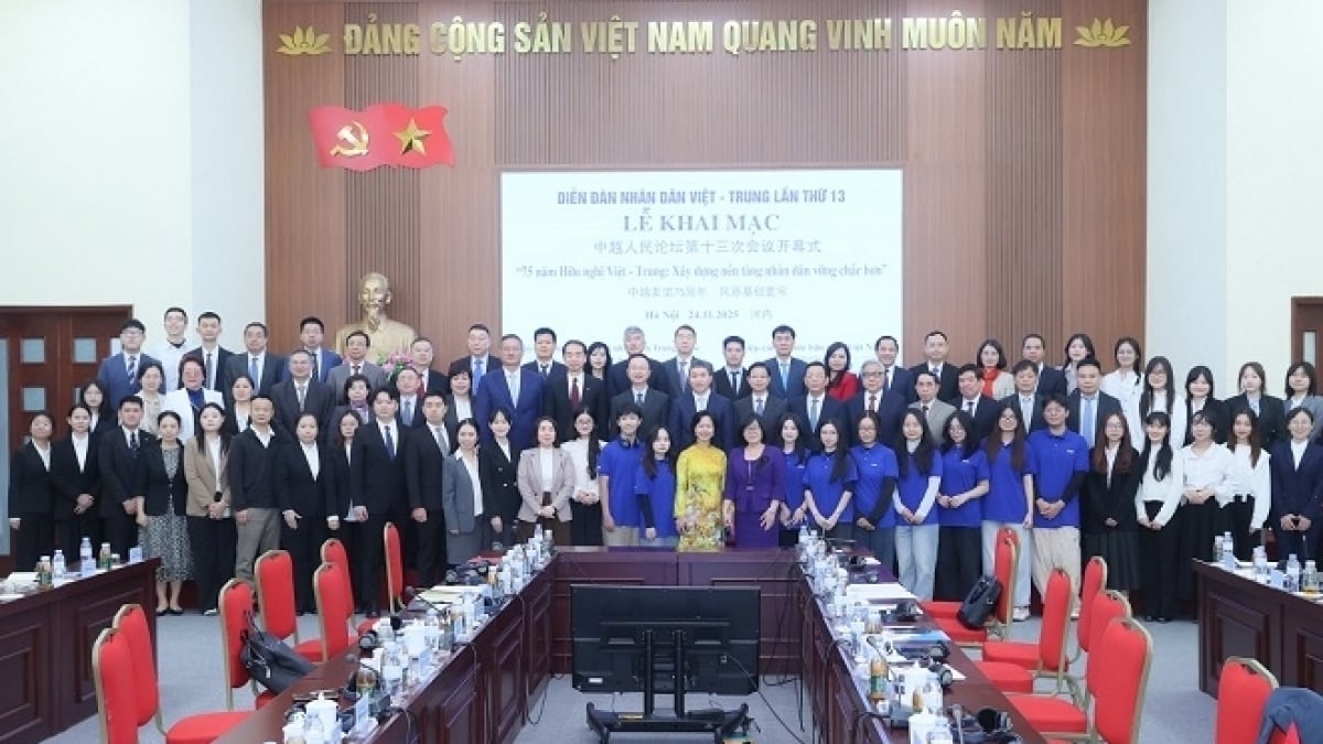 Vun đắp tình hữu nghị giữa nhân dân Việt Nam-Trung Quốc trong giai đoạn mới