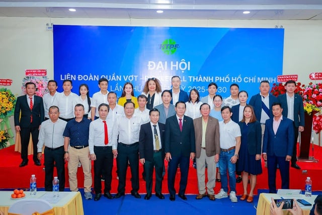 Quần vợt là chủ đạo phát triển mạnh bên cạnh dòng chảy sục sôi của Pickleball - Ảnh 1.