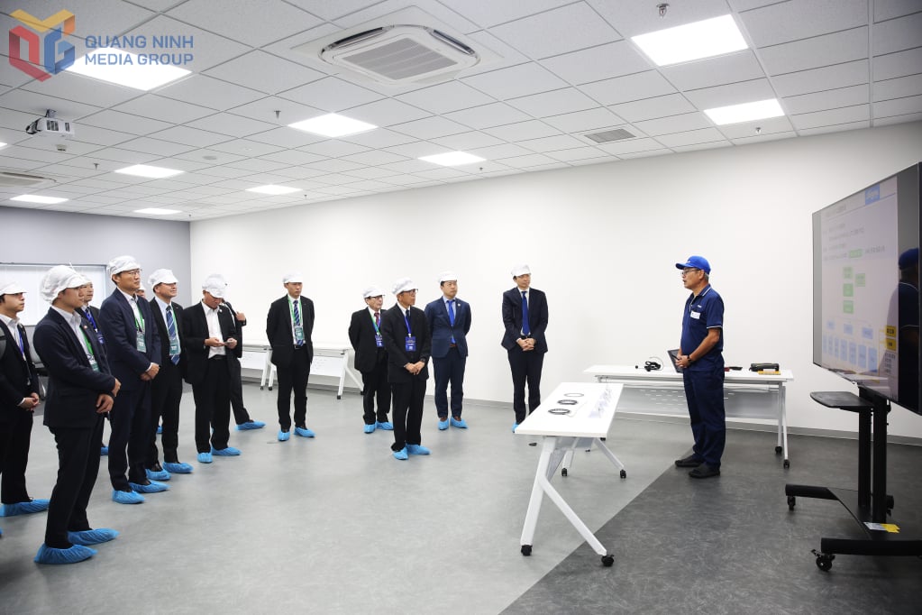 일본 대표단이 다마가와 공장(송코아이 산업단지)을 시찰했습니다.