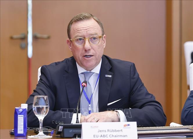 ចំណងជើងរូបថត