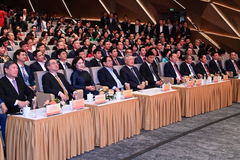 Thủ tướng: Ngành Ngân hàng cần 