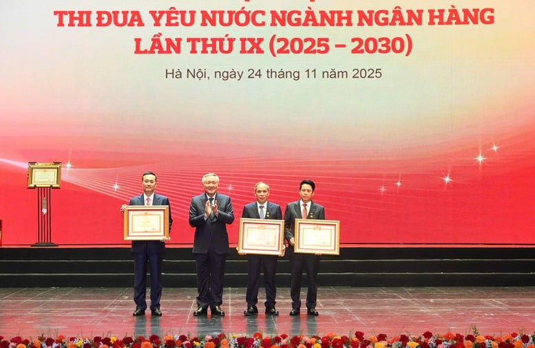 Thủ tướng: Ngành Ngân hàng cần 