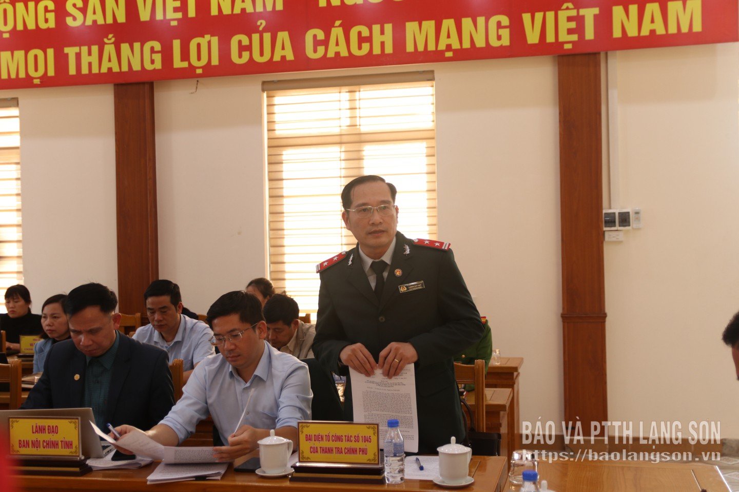 Representanter fra arbeidsgruppen til Statstilsynet uttrykte sine meninger på dialogmøtet.