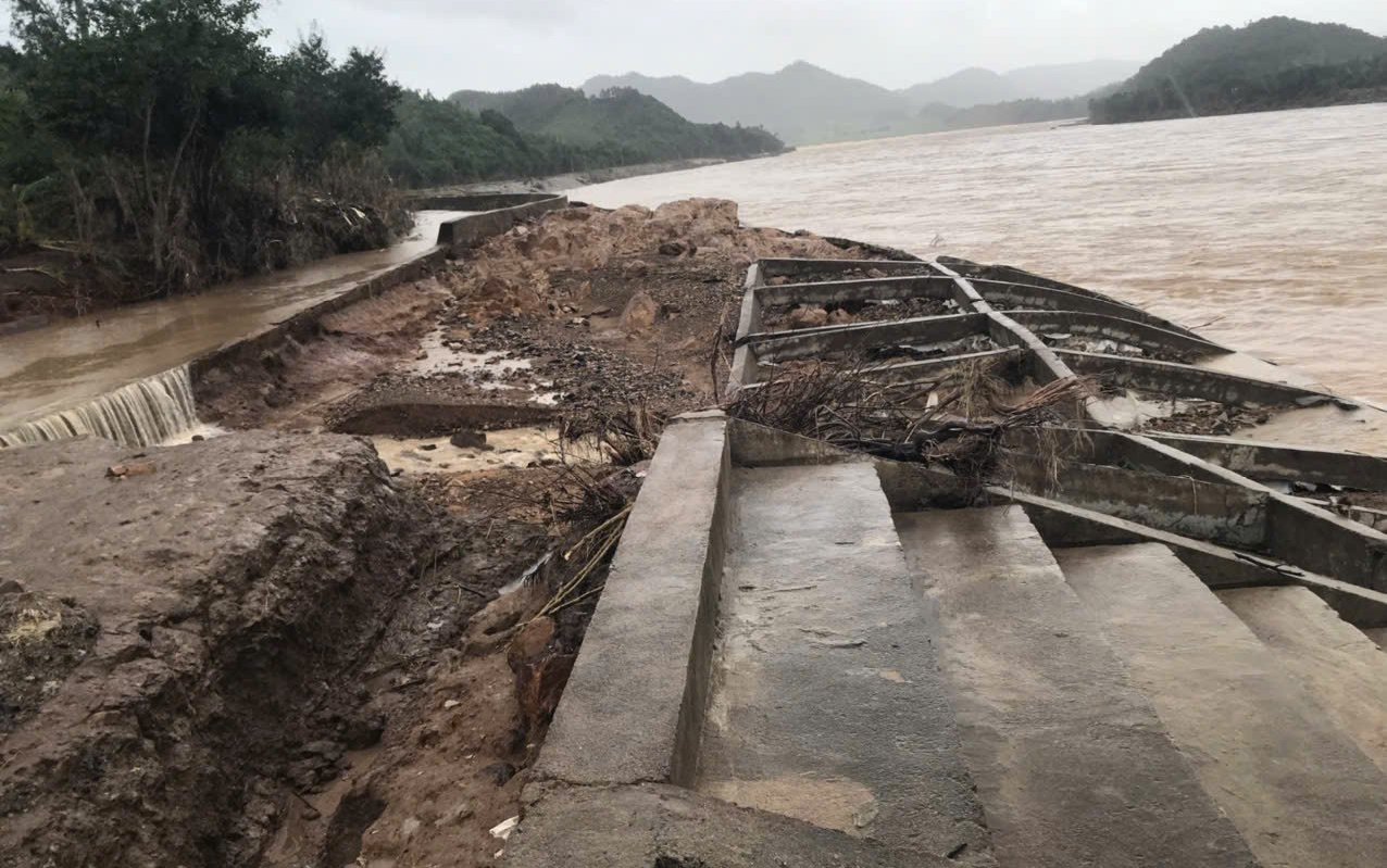 Công ty Thủy nông Đồng Cam cần kinh phí lớn để khắc phục thiệt hại do mưa lũ. Ảnh: KS.