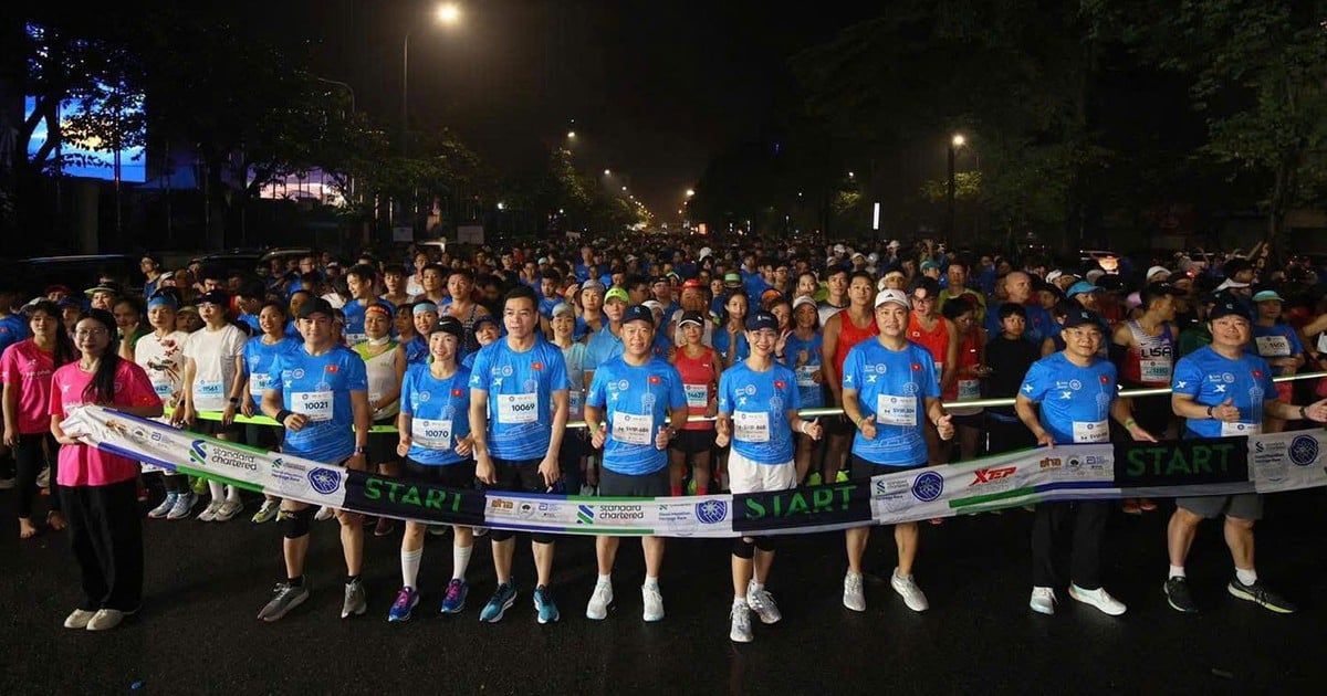 Standard Chartered Marathon Di sản Hà Nội 2025: Mỗi bước chạy là một hành động sẻ chia