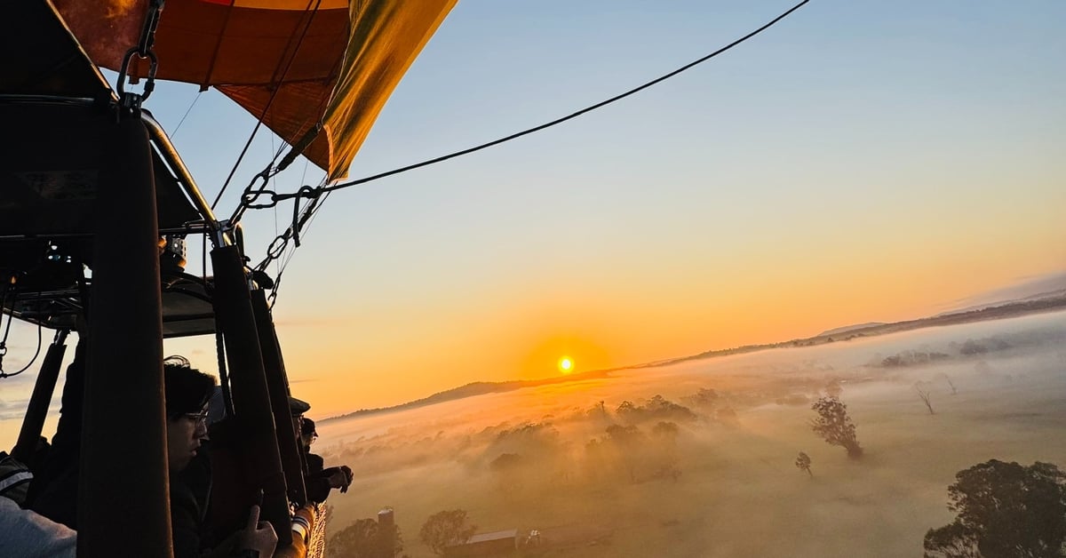 Ngắm bình minh nước Úc trên khinh khí cầu Gold Coast