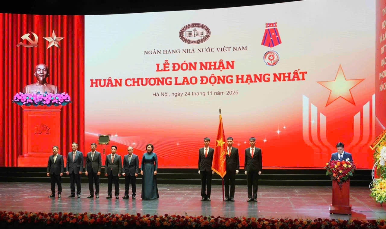 Ngân hàng Nhà nước được Đảng, Nhà nước trao tặng Huân chương lao động hạng Nhất