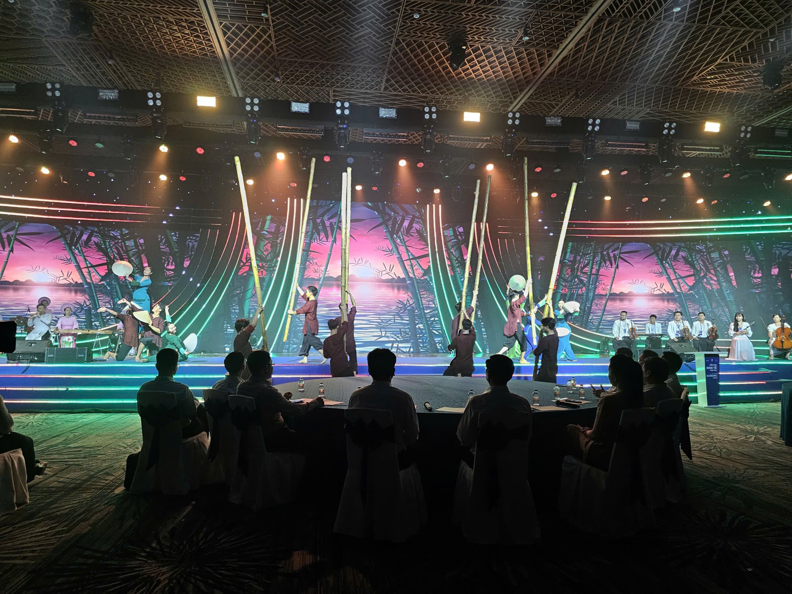 Tổng duyệt Diễn đàn Kinh tế Mùa thu 2025 tại TP HCM và những điểm nhấn nổi bật - Ảnh 1.