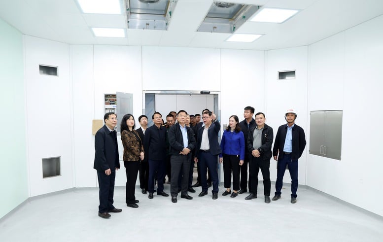 Chuẩn bị sẵn phương án nhân lực, thiết bị để vận hành hoạt động bệnh viện Việc Đức, Bạch Mai cơ sở 2- Ảnh 1.