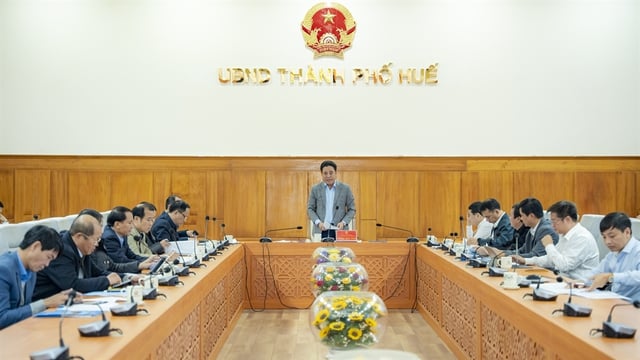 Tân Chủ tịch TP . Huế chỉ đạo mới về tăng trưởng và cơ chế đặc thù - Ảnh 2.