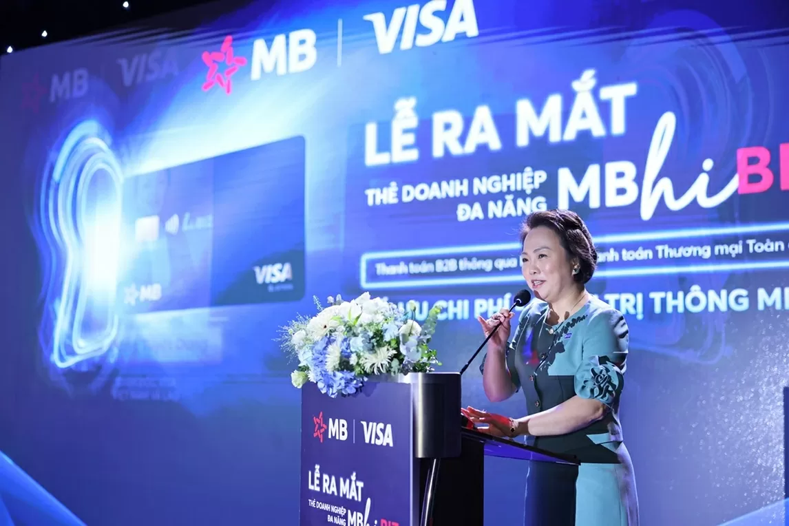 MB lansează noul card inteligent pentru afaceri MB Visa Hi BIZ, crește stimulentele operaționale și extinde capacitatea comercială internațională pentru companii MB ra mắt thẻ doanh nghiệp thông minh MB Visa Hi BIZ mới, tăng ưu đãi vận hành, mở rộng năng lực giao thương quốc tế cho doanh nghiệp