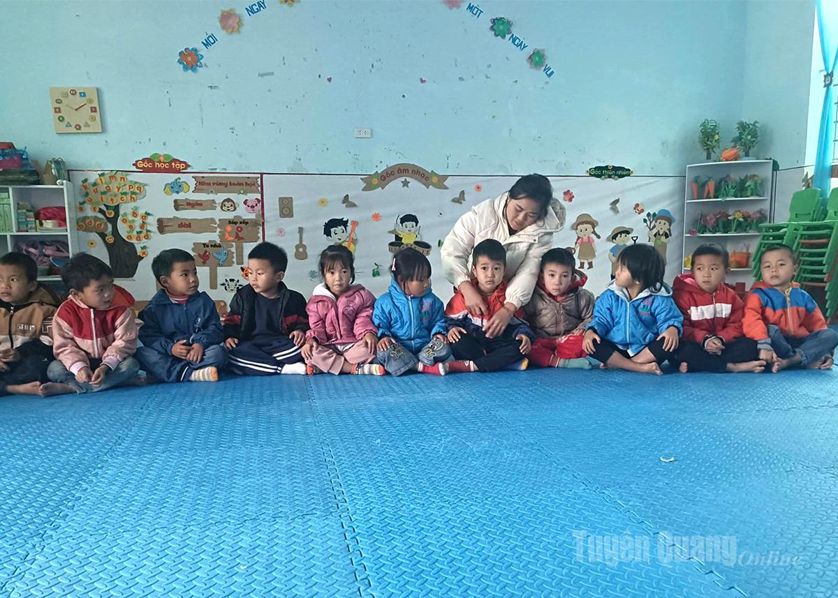 Nan Xin förskolas klassrum är täckta med skummadrasser för att garantera elevernas värme på vintern.