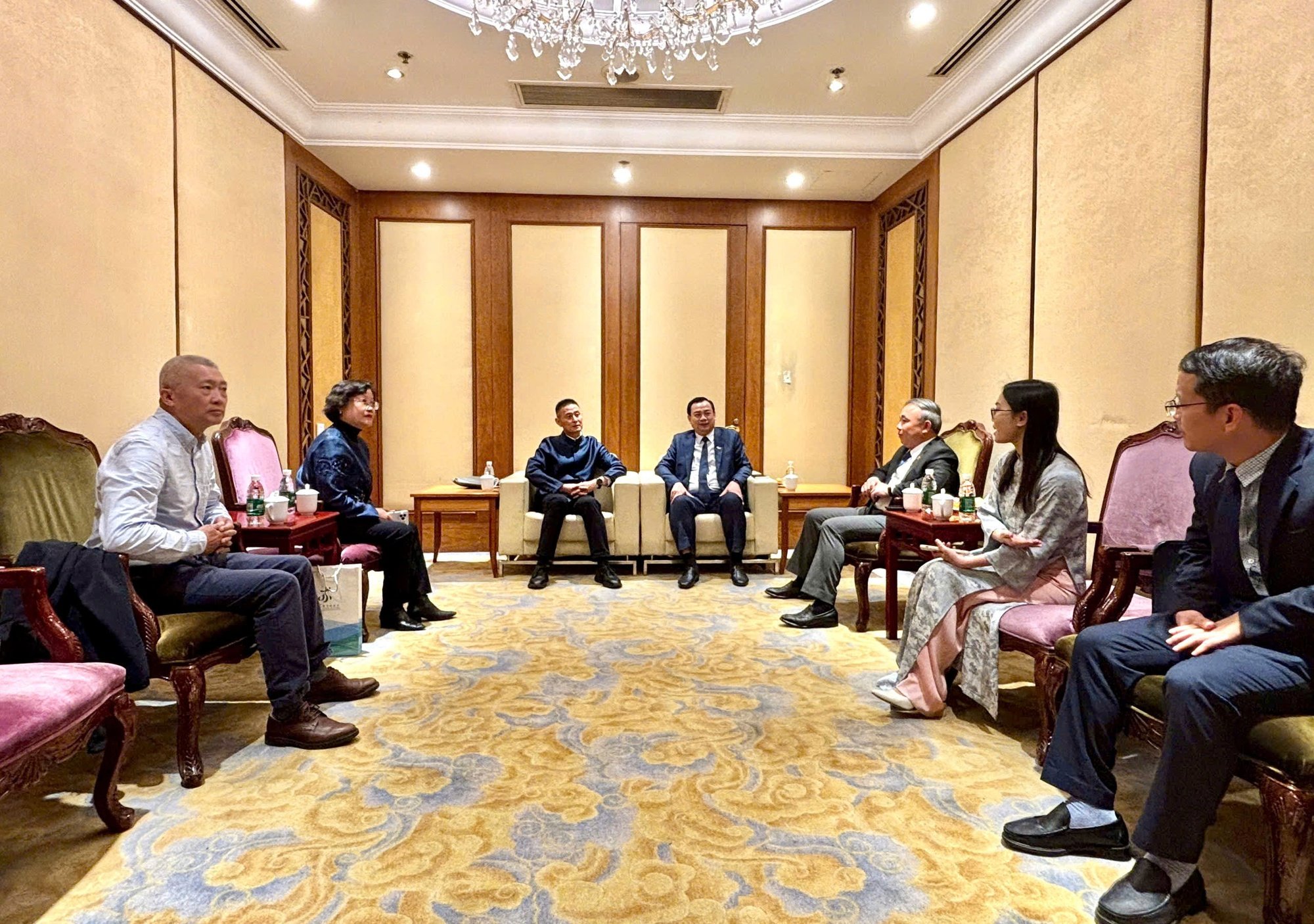 Việt Nam - Giang Tô (Trung Quốc) nâng tầm hợp tác, mở rộng thị trường và xúc tiến du lịch song phương - Ảnh 1.