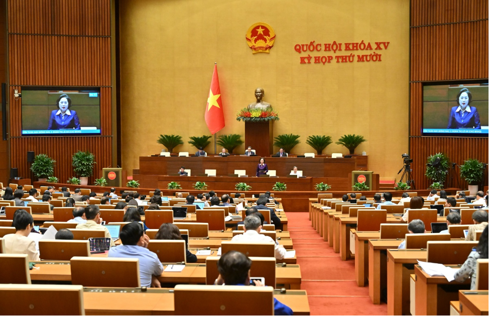 সিস্টেমের নিরাপত্তা নিশ্চিত করার সাথে সাথে আমানতকারীদের স্বার্থের সর্বোচ্চ সুরক্ষা Bảo vệ tối đa quyền lợi người gửi tiền, đồng thời vẫn bảo đảm an toàn hệ thống