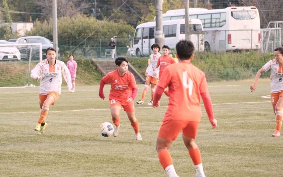 জাপানের প্রশিক্ষণ সফরে ভিয়েতনাম মহিলা দল প্রথম ম্যাচে জয়লাভ করেছে - ছবি ১