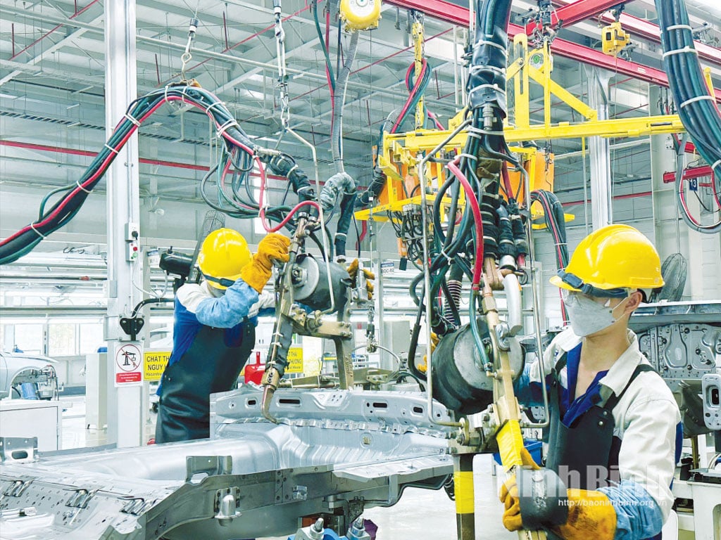 Linie de producție la Uzina de Producție și Asamblare Automobile Hyundai Thanh Cong, Parcul Industrial Gian Khau.