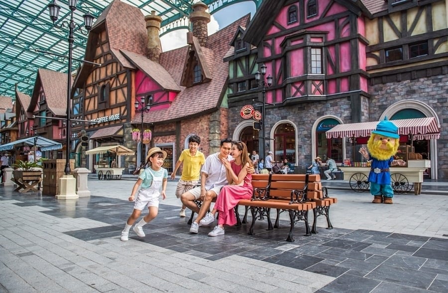 Plezier voor het hele gezin in het attractiepark VinWonders Phu Quoc.