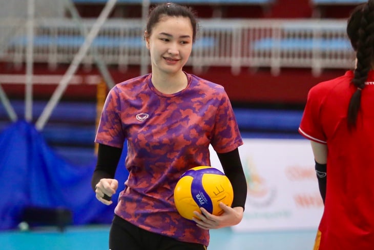 Ngắm các chân dài bóng chuyền nữ Việt Nam tập luyện hăng say cho SEA Games - Ảnh 3.