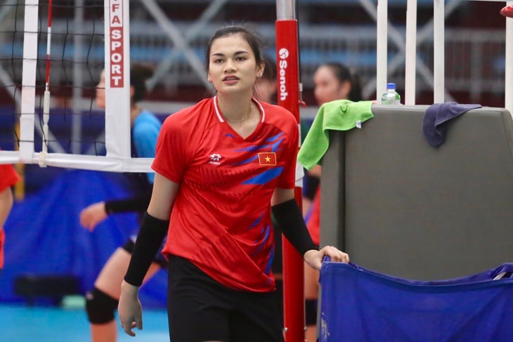 Ngắm các chân dài bóng chuyền nữ Việt Nam tập luyện hăng say cho SEA Games - Ảnh 5.