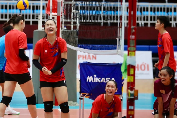 bóng chuyền nữ Việt Nam - Ảnh 13.