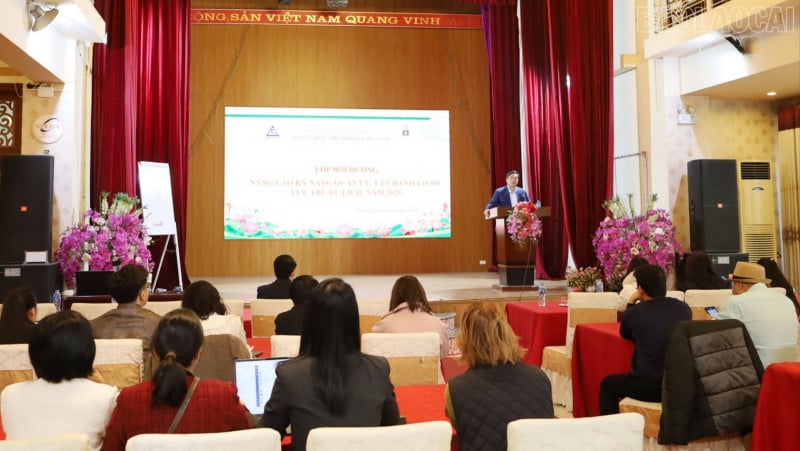 Lào Cai: Bồi dưỡng nâng cao kỹ năng quản lý, vận hành cơ sở lưu trú du lịch - Ảnh 1.