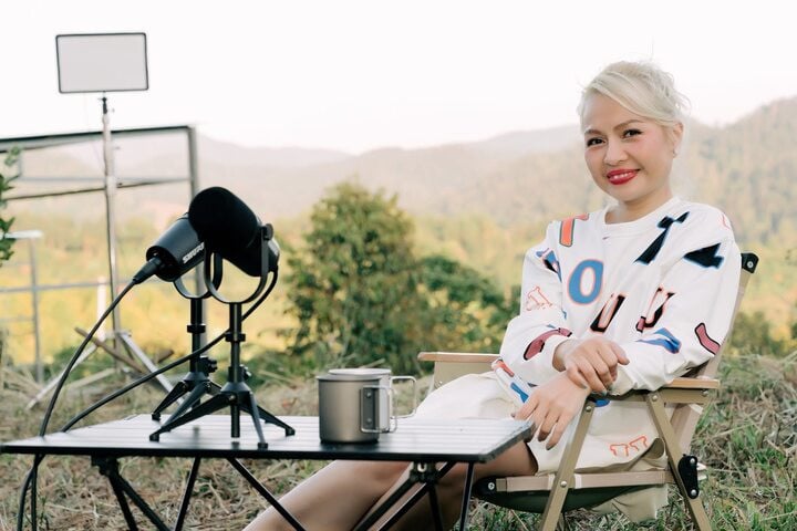 Пані Туєт Нхі поїхала навчатися за кордон, тимчасово призупинивши свою кар'єру (Фото: NVCC)