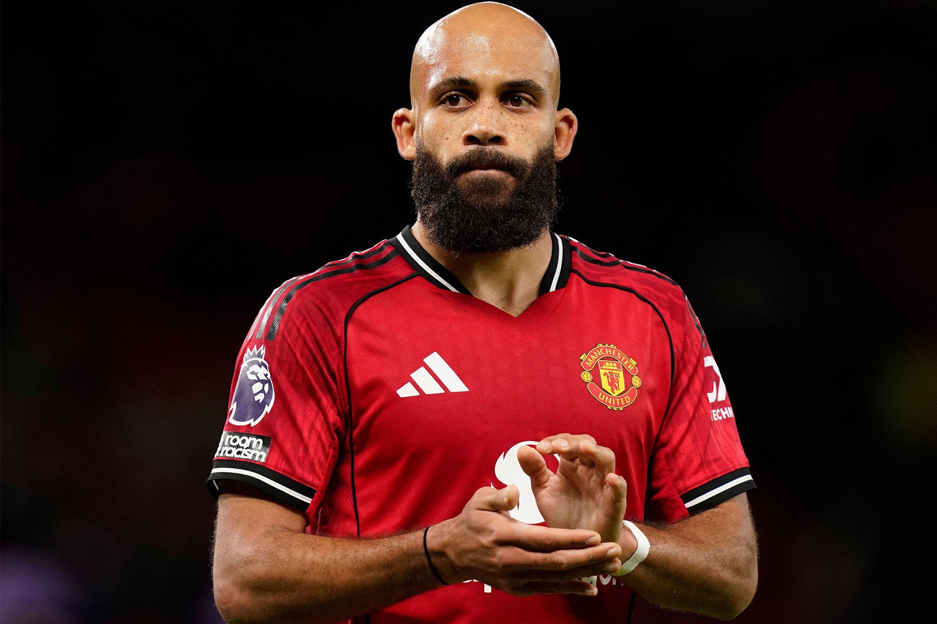 Мбеумо МУ Евертон.jpg