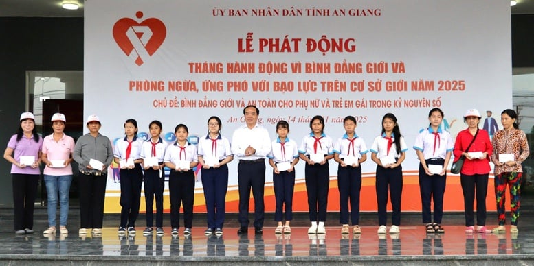 An Giang hành động vì bình đẳng giới: Bảo vệ phụ nữ, trẻ em gái trong kỷ nguyên số- Ảnh 1.