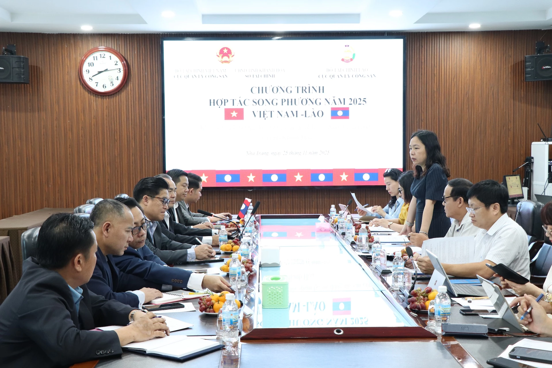 סצנת עבודה.