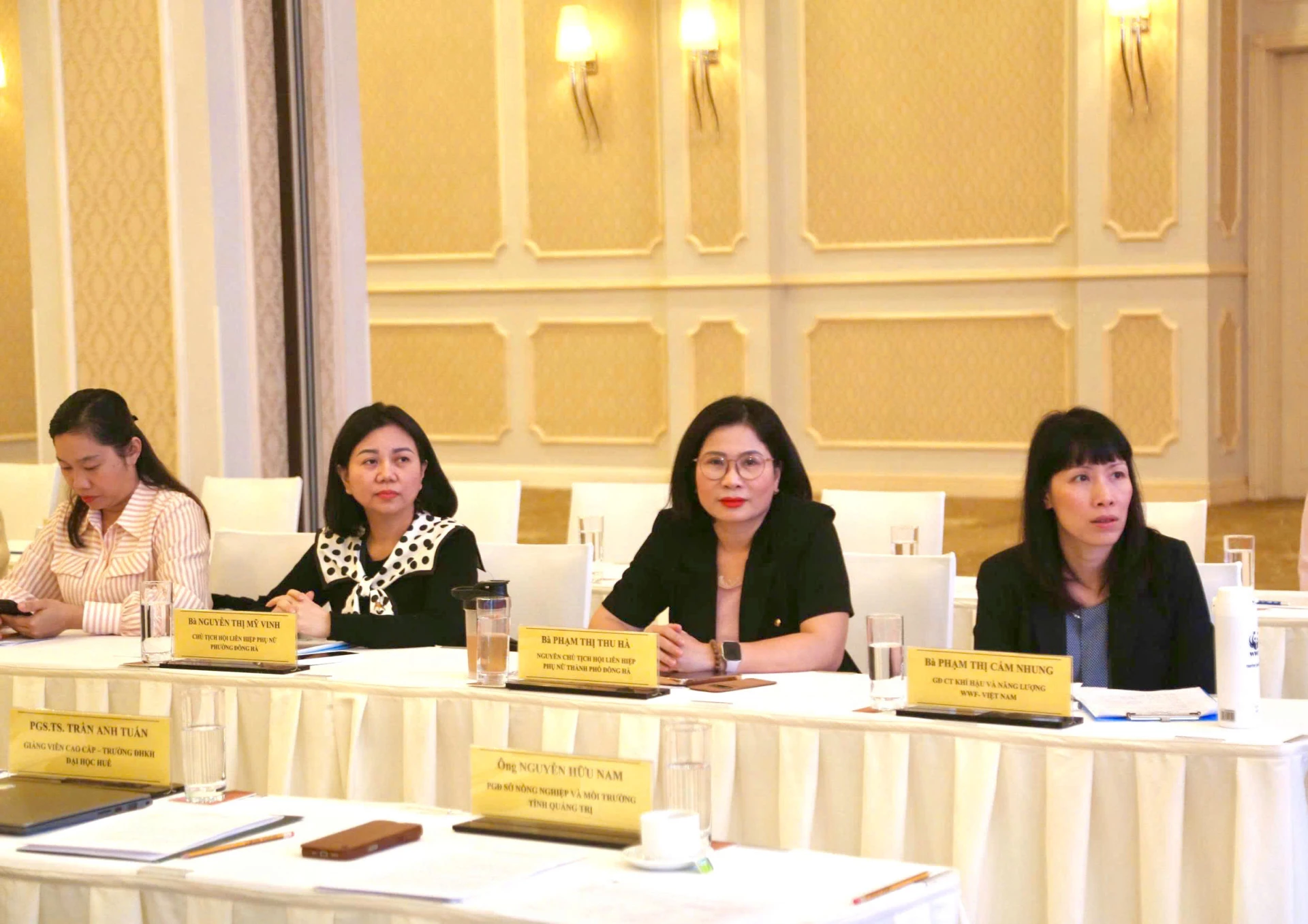 Delegații participanți la atelier - Foto: M.D.