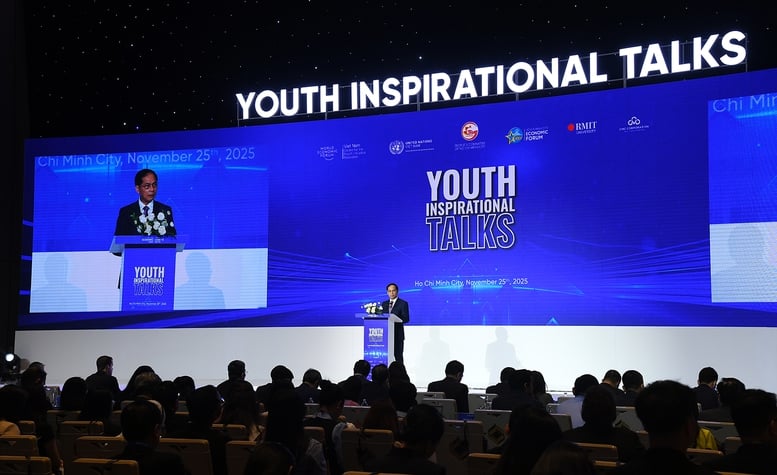 Cơ cấu 'dân số vàng' không thể chuyển hoá thành 'năng lực vàng' nếu thế hệ trẻ không vươn lên- Ảnh 3.