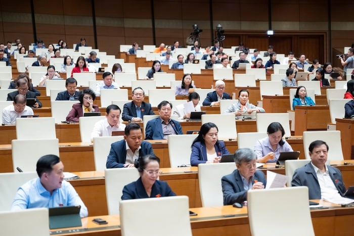 Chính phủ đề xuất đầu tư hơn 125 nghìn tỷ đồng chăm sóc sức khỏe, dân số giai đoạn 2026 - 2035- Ảnh 1.