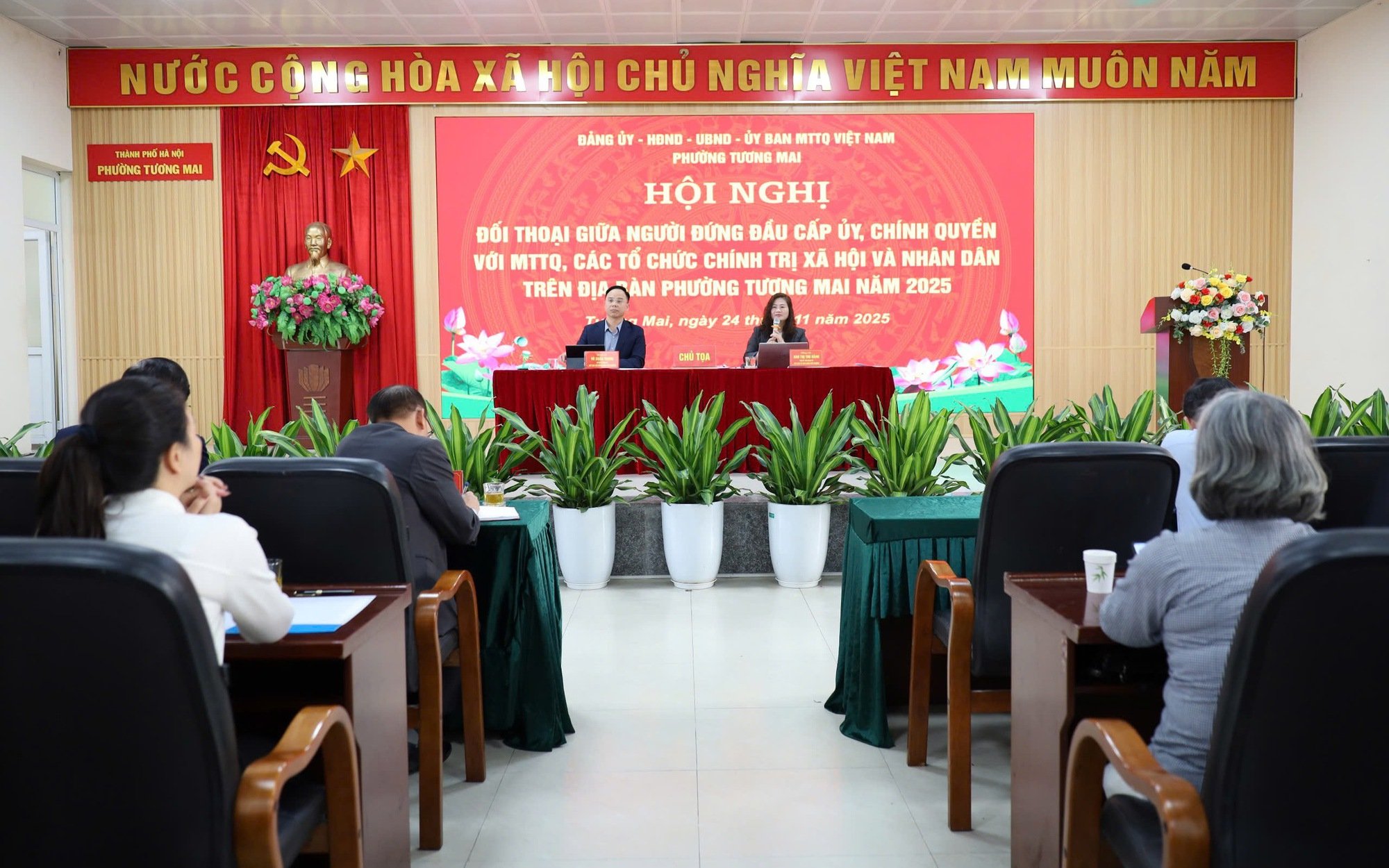 Quang cảnh Hội nghị đối thoại