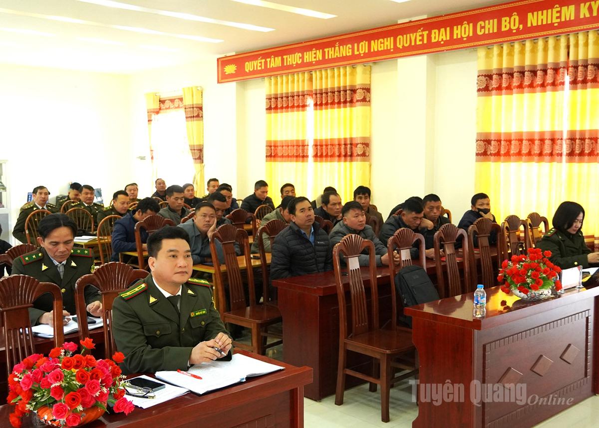 میو ویک کمیون میں جنگلات کے تحفظ اور ترقی میں حصہ لینے کے لیے نسلی اقلیتوں کو فروغ دینے اور ان کو متحرک کرنے کے لیے مندوبین نے کانفرنس میں شرکت کی۔