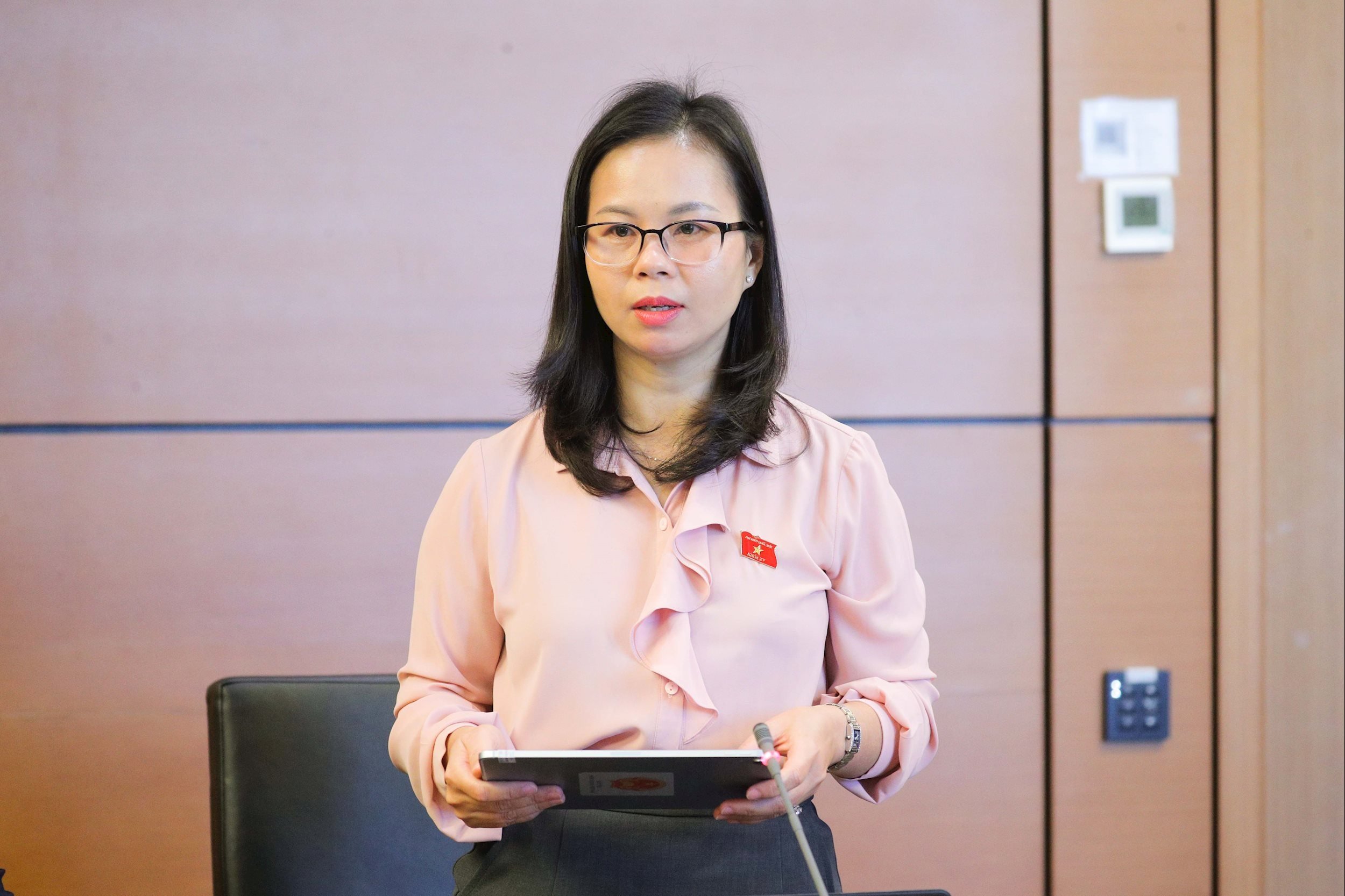 국회의원 추티홍타이(랑손)