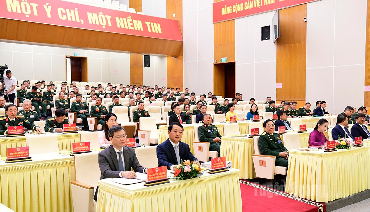 Pemimpin wilayah dan Persatuan Veteran Vietnam menghadiri Kongres tersebut.