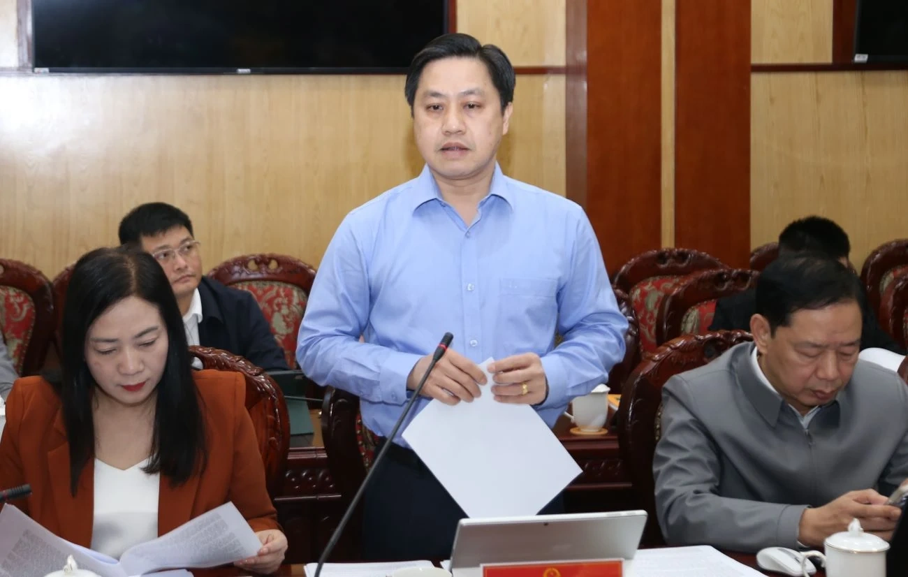 Thanh Hoa: 19 huvudmål uppnåddes och överträffade 2025-planen, statsbudgetens intäkter rankades först i norra centrala regionen.