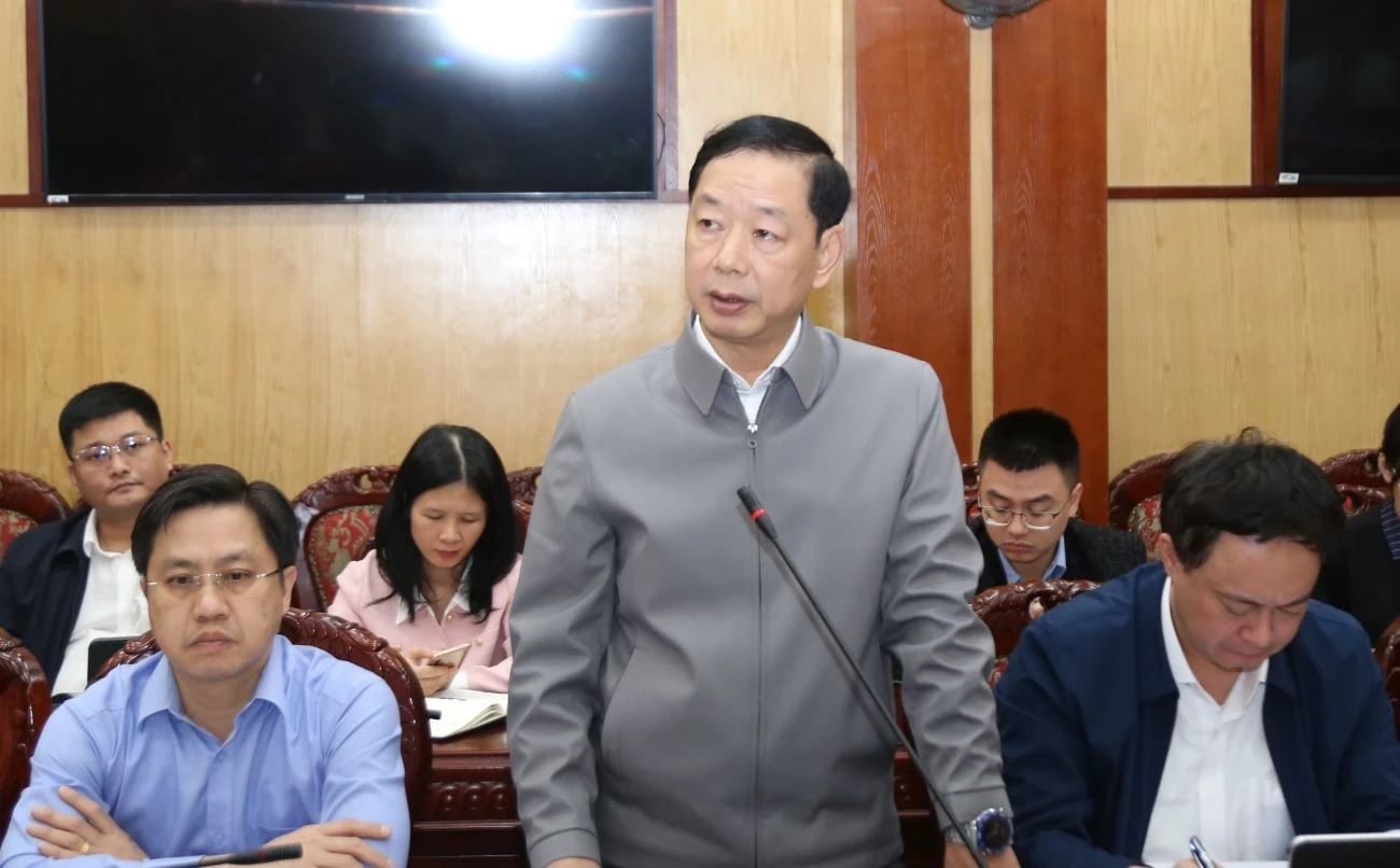 Thanh Hoa: 19 huvudmål uppnåddes och överträffade 2025-planen, statsbudgetens intäkter rankades först i norra centrala regionen.