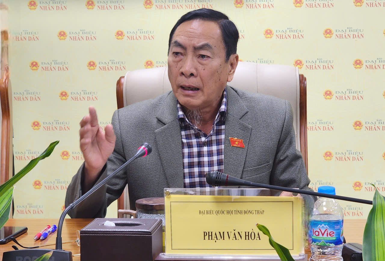 Подпись к фотографии