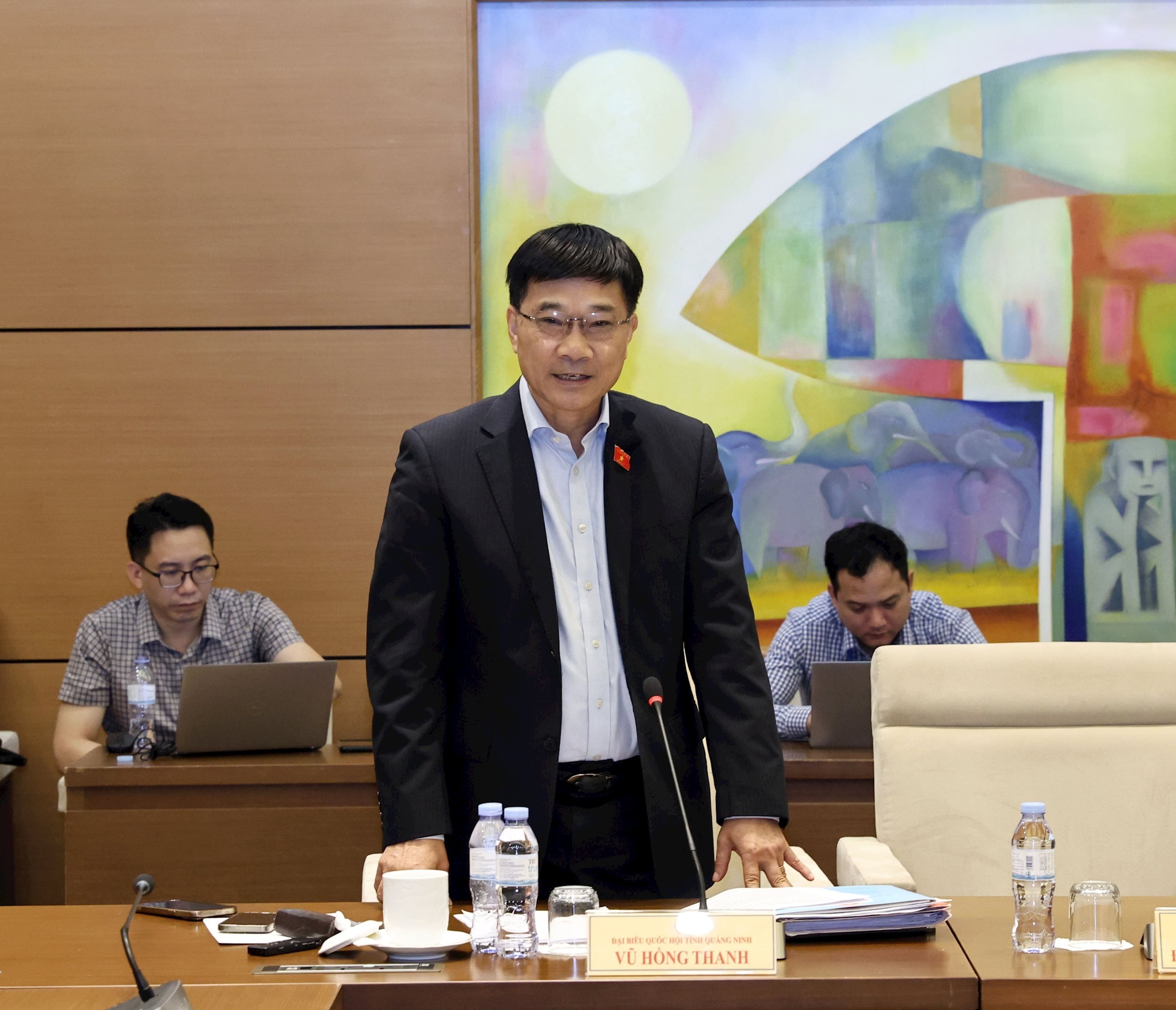 Заступник голови Національних зборів Ву Хонг Тхань був присутній на засіданні Робочої групи.