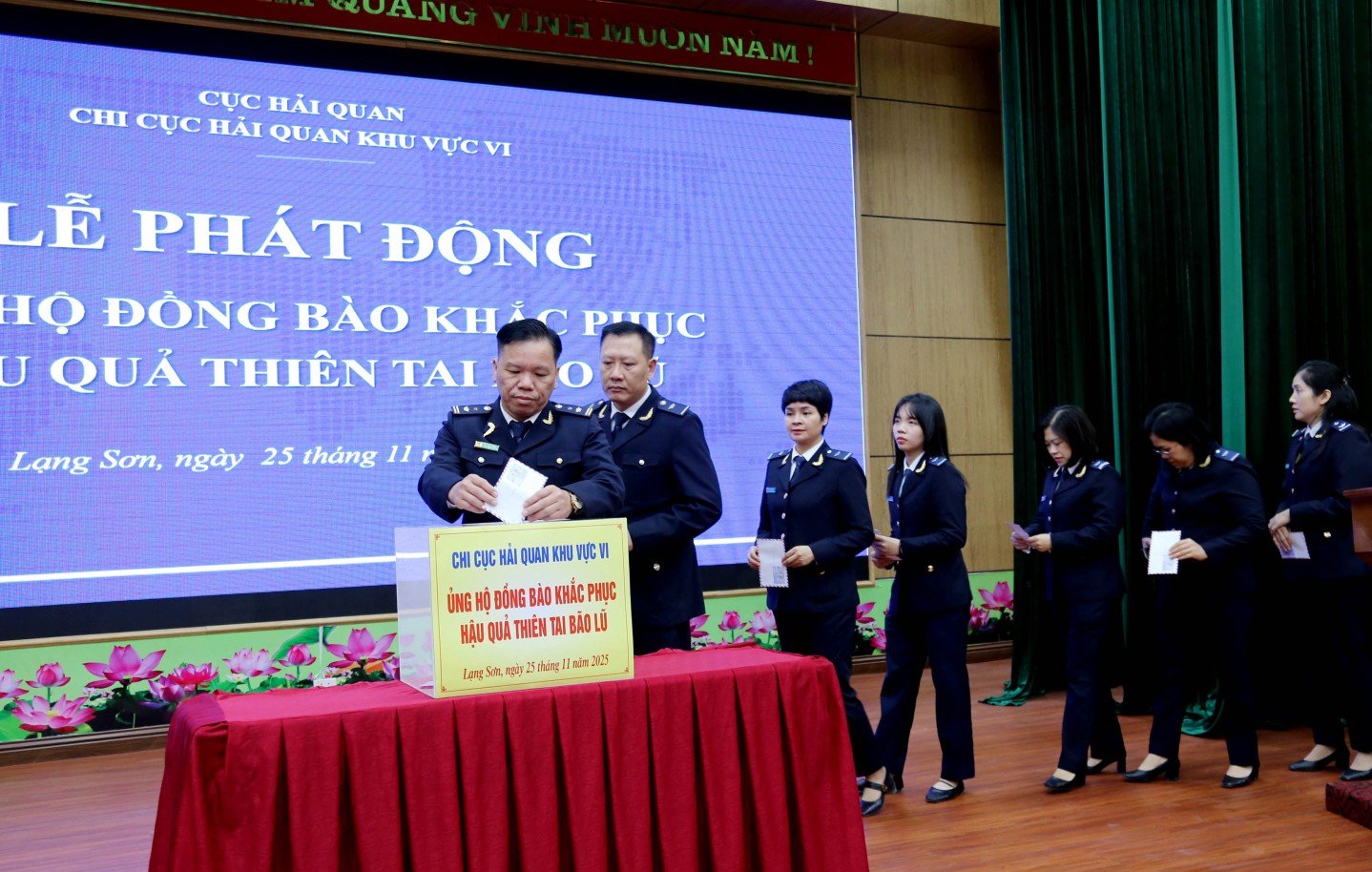 תמונה 4838, 13542725.jpg