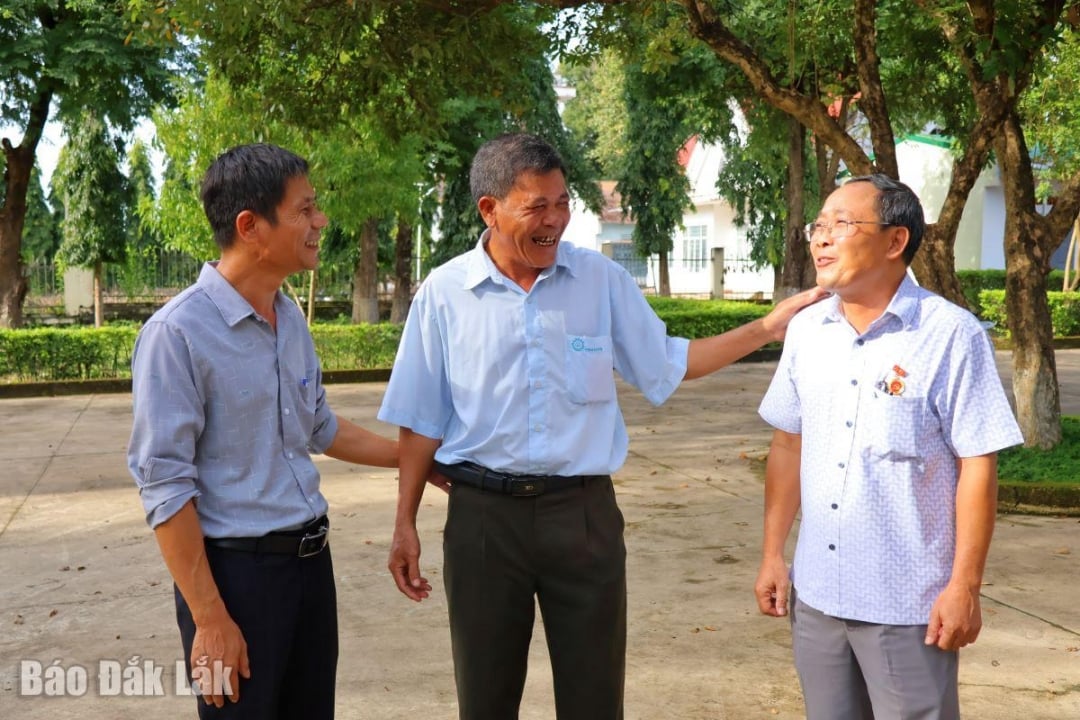 Pan Nguyen Quoc Lap dzieli się swoim doświadczeniem w mediacji na poziomie lokalnym.