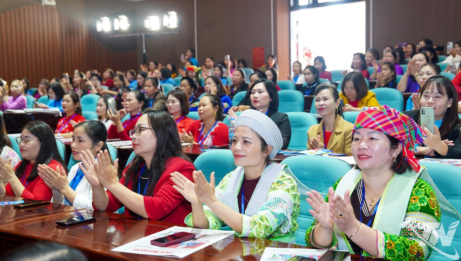 W Kongresie wzięło udział 275 delegatów reprezentujących kobiety z całej prowincji.