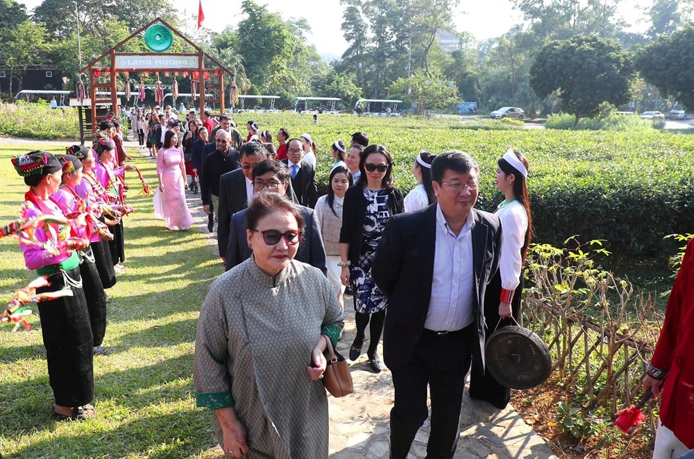 Goście zagraniczni chętnie poznają kulturę wietnamskich grup etnicznych – zdjęcie 2