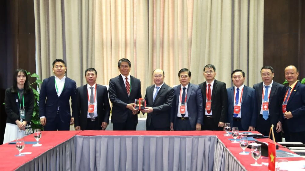 Делегация провинции Тханьхоа приняла участие во многих мероприятиях в рамках форума местного сотрудничества Вьетнама и Японии.